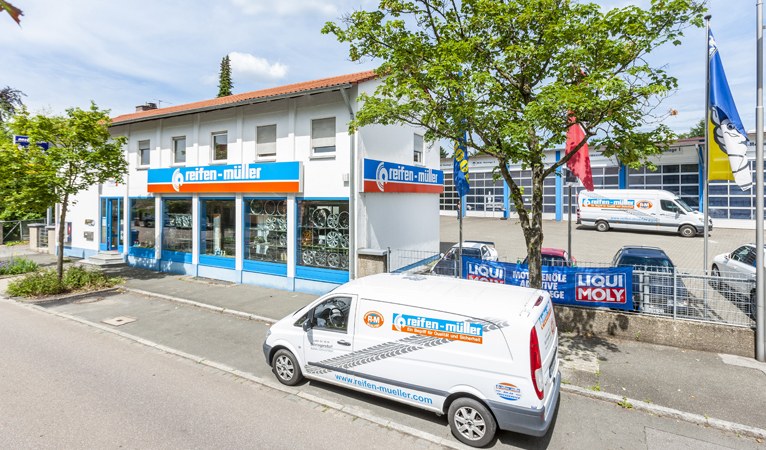 Reifen Müller Filiale Behringersdorf, Außenansicht