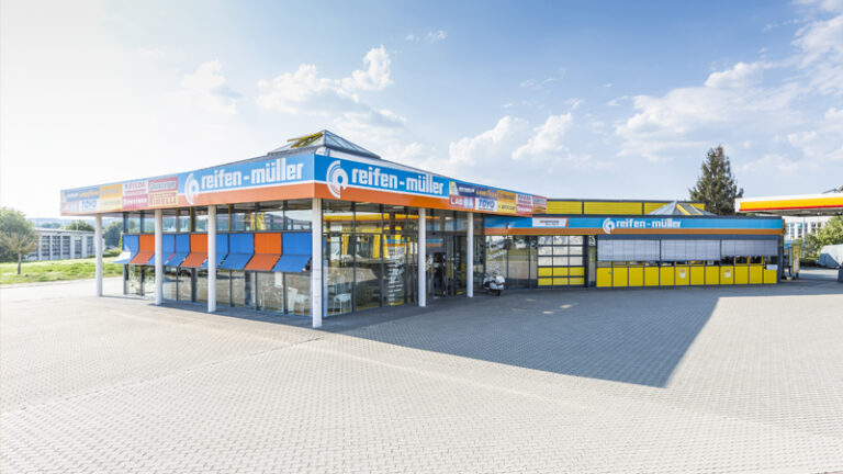Reifen Müller Filiale Neustadt/Cbg., Außenansicht