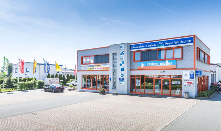 Reifen Müller Filiale Saalfeld, Außenansicht