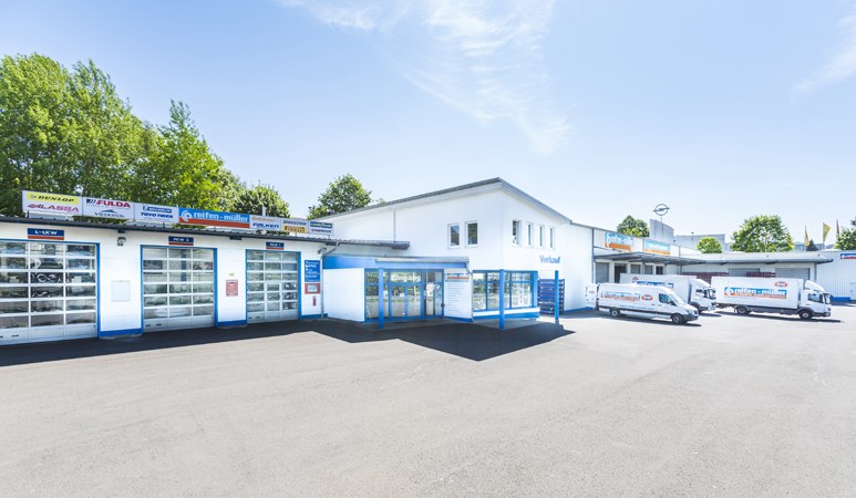 Reifen Müller Filiale Suhl, Außenansicht